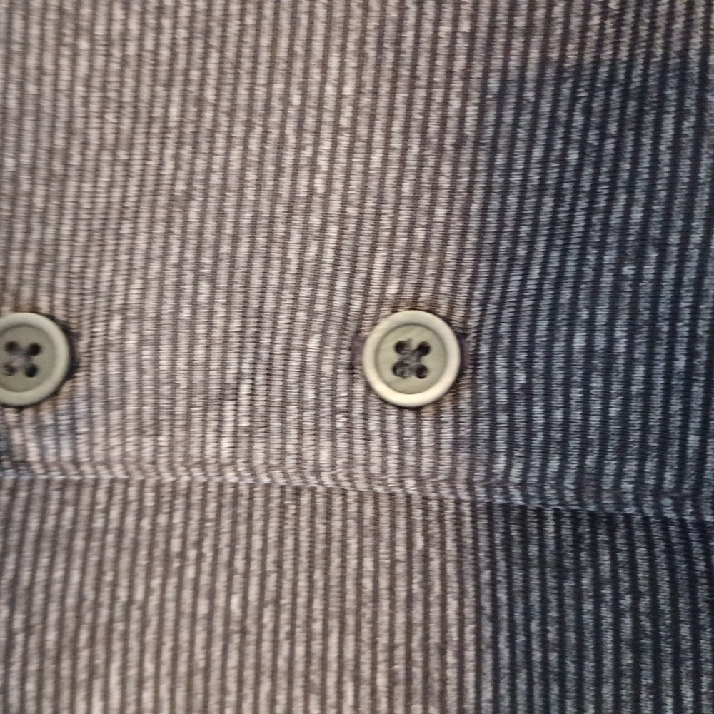 Men's collared pullover. - Picture 4 of 4